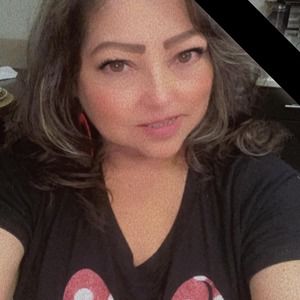 Meet your Posher, Martinez